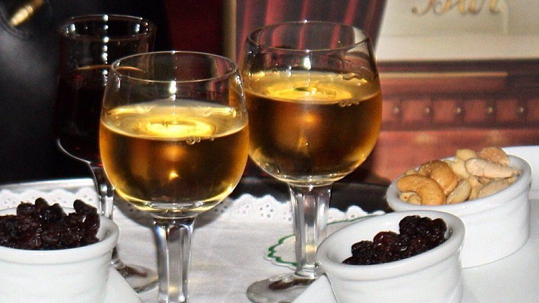 Hotel Avenida Palace Lisabona Exterior foto Two glasses of sherry