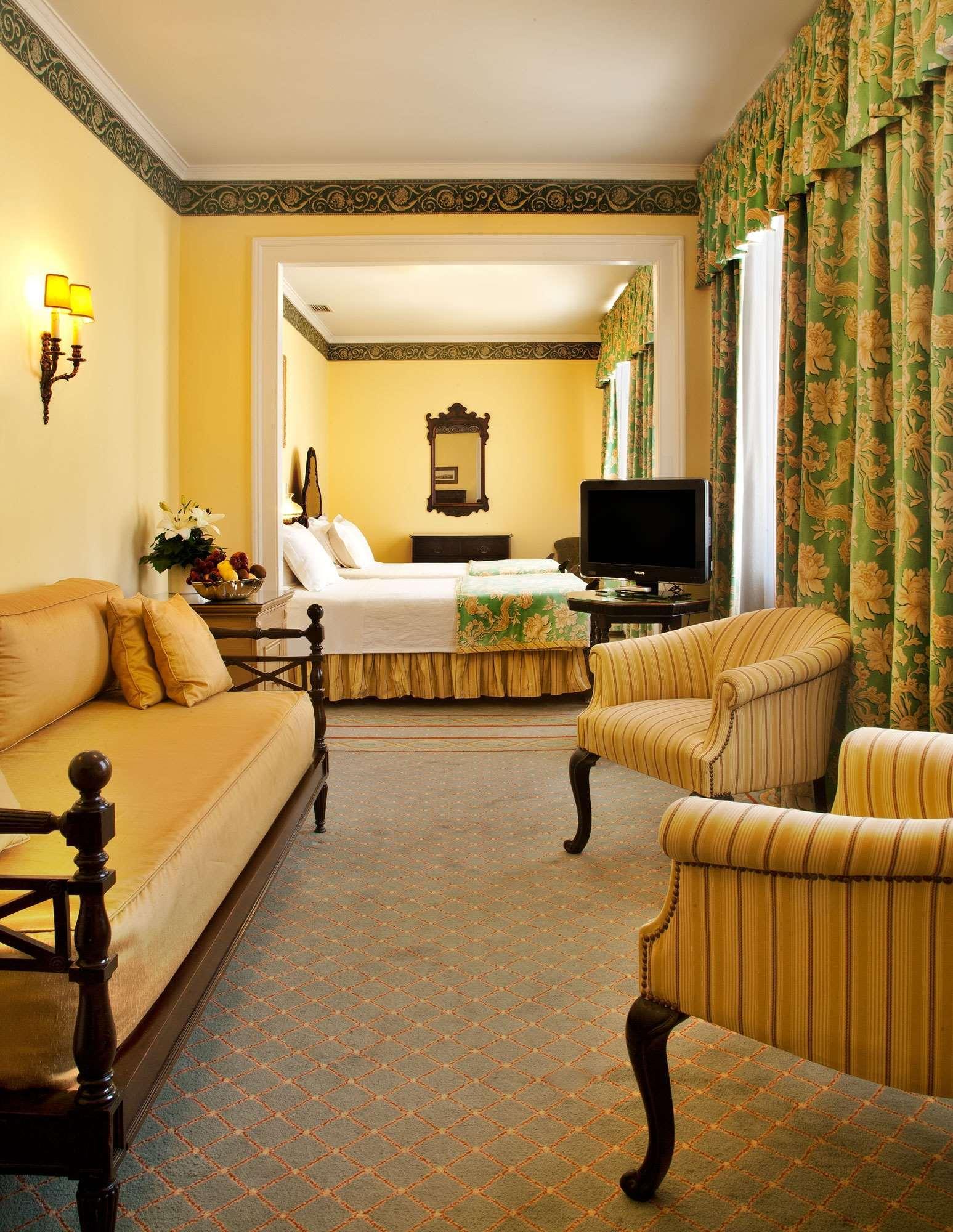 Hotel Avenida Palace Lisabona Exterior foto A room at the Hotel